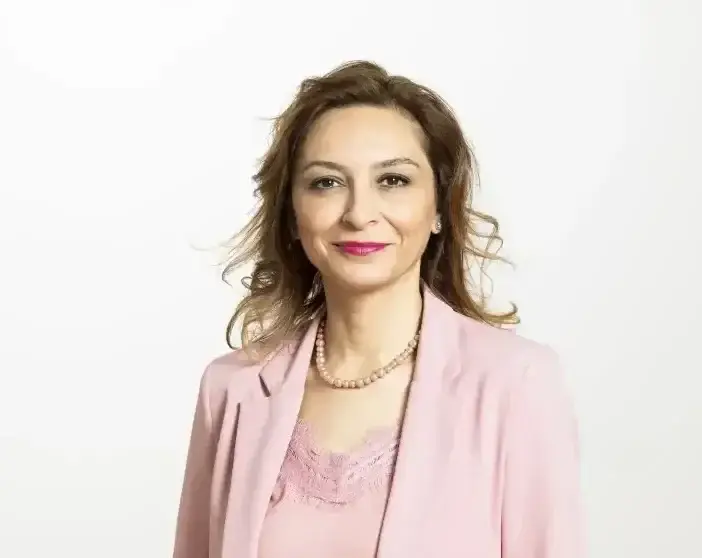 Berna Ozkoc Oztinaz